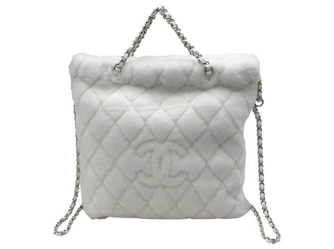 Mochila de shearling blanco Chanel 2034