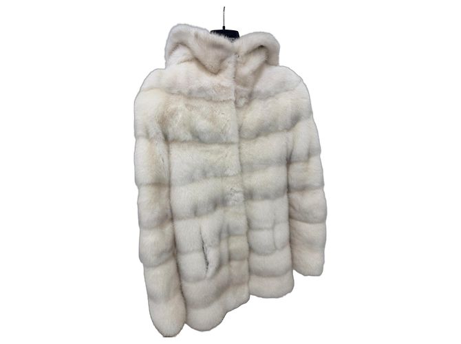 Autre Marque Giacca in visone bianco con cappuccio