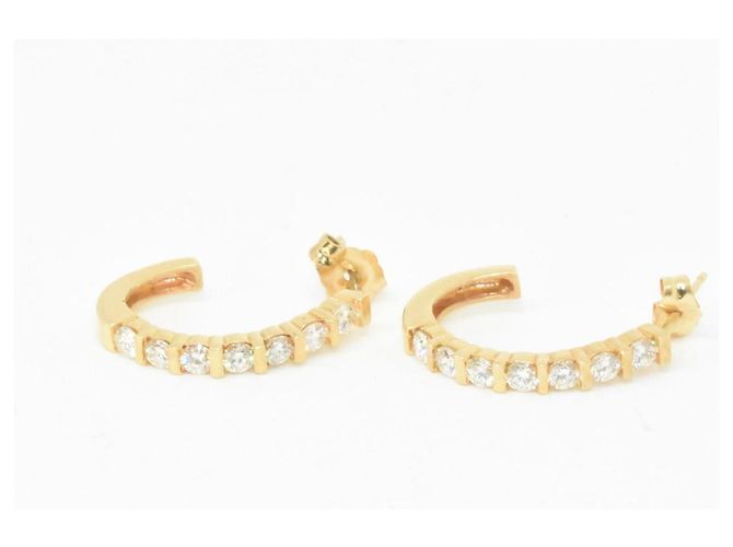 Autre Marque Orecchini a cerchio pavimentati con veri diamanti e oro D'oro
