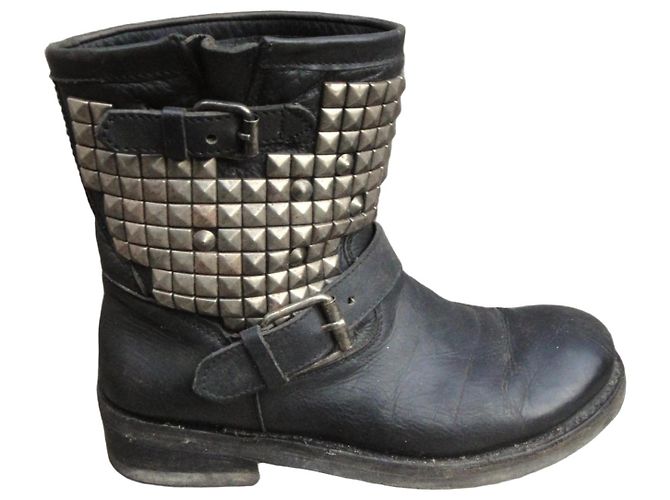 Ash Titan Studded Leather Ankle Boots Black