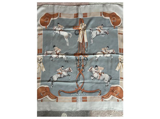 Pañuelo de seda Hermès Jumping Marrón Beige Blanco Castaño
