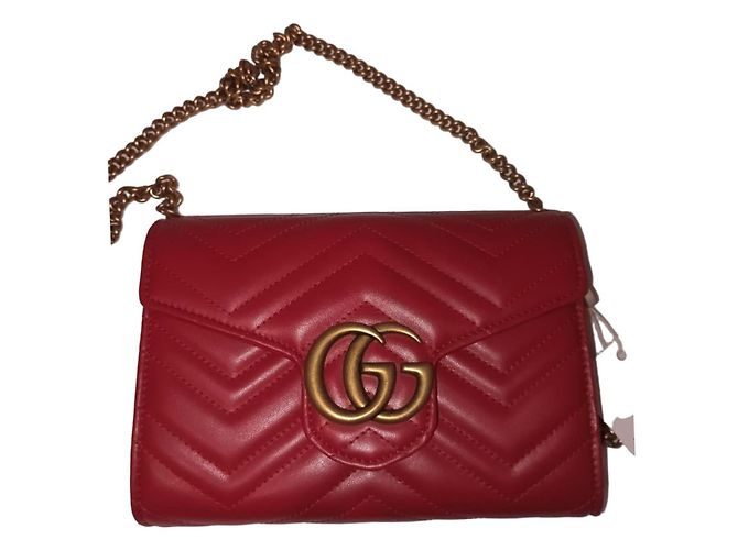 Billetera Gucci Marmont con Cadena Roja