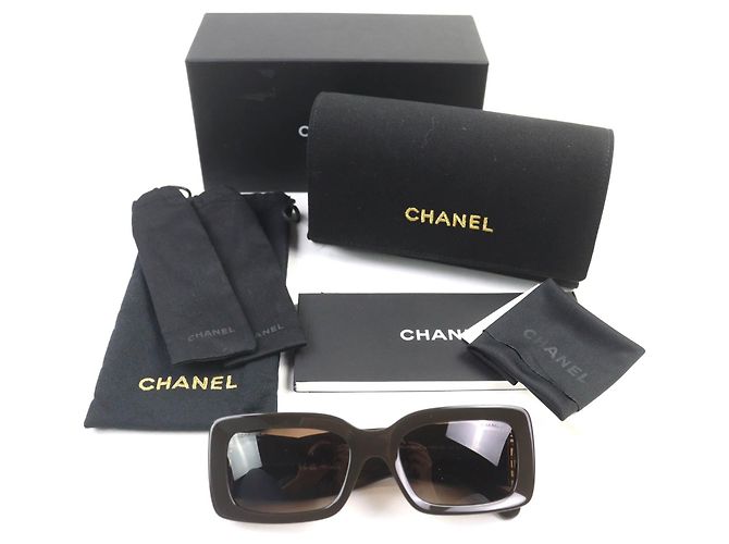 Timeless Occhiali da sole COCO Mark di Chanel Marrone