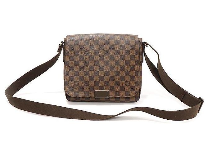 Louis Vuitton Damier Ebène Canvas District PM Umhängetasche Braun