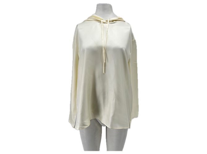 Autre Marque Creme Seidentop mit Kapuze "Nuka" Beige