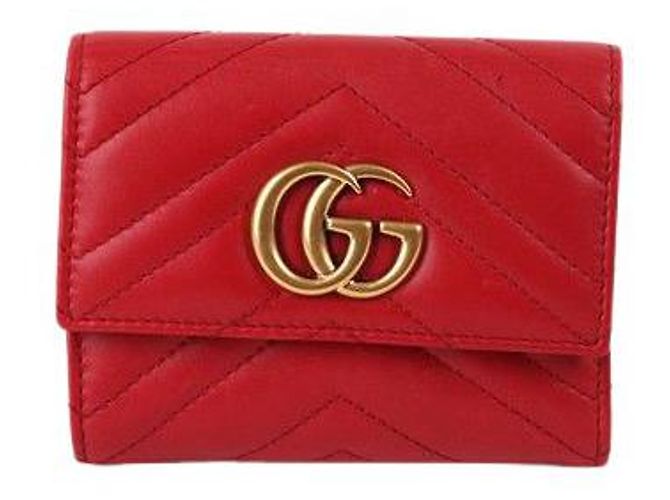 Gucci GG Marmont Matelassé Red Wallet