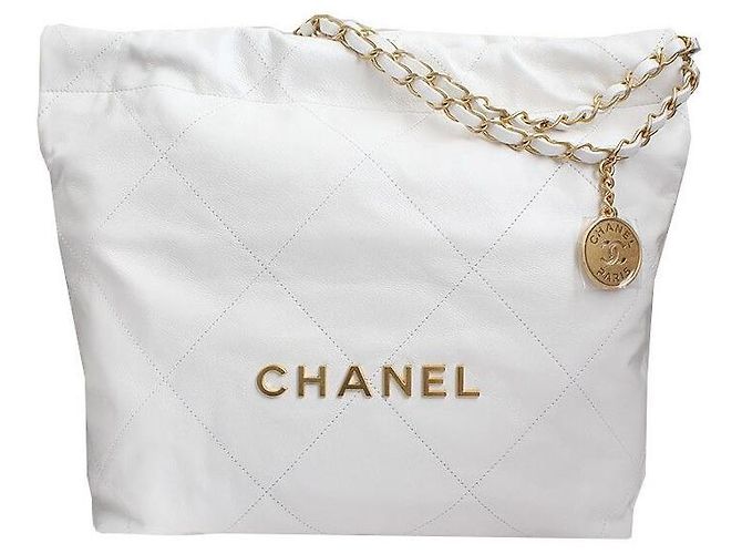 Chanel Pequeña cadena de oro blanco