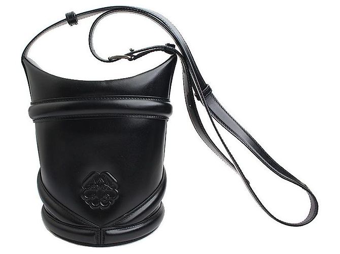 Borsa a secchiello in pelle nera Alexander McQueen Nero