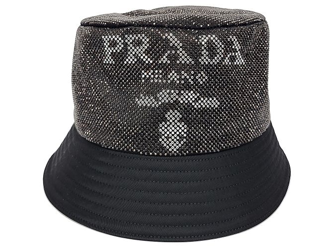 Prada Cappello bucket in nylon con borchie Nero