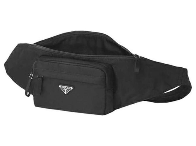 Prada Bolsa de cintura em nylon com logo triangular preto