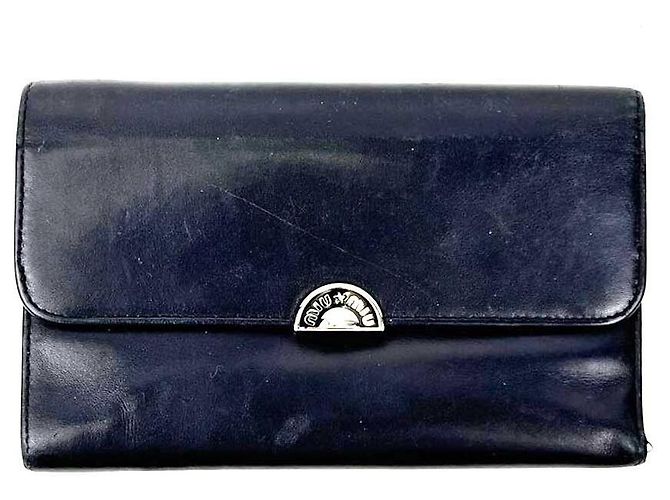 Miu Miu Modern Simple Line Leather Wallet Black