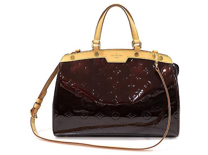 Louis Vuitton Monogramm Vernis Amarante Brea MM Lila