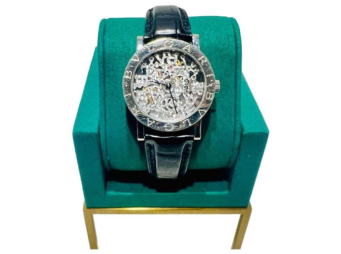 Relógio Bulgari BB Skeleton em ouro branco e couro