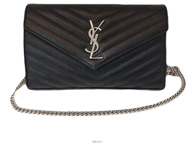 Saint Laurent Borsa a tracolla Matelassé Monogram Kate con catena argento