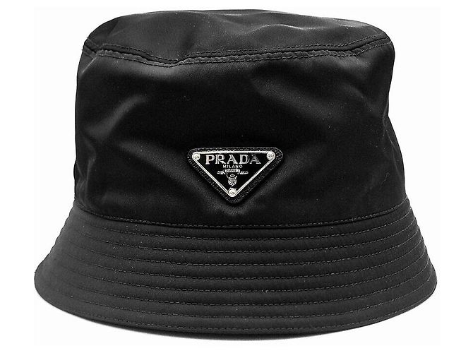 Prada Re-Nylon Bucket Hat Schwarz 