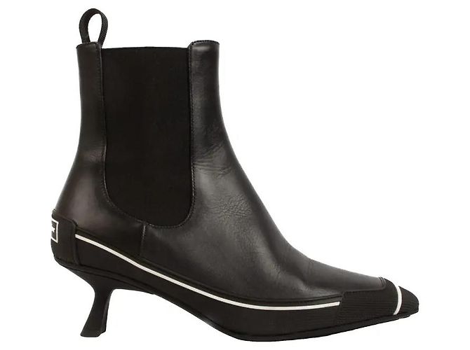 Botas Dior D-Motion em couro preto