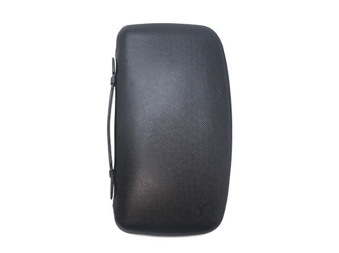 Organizer Louis Vuitton Taiga Leather Long Wallet Black
