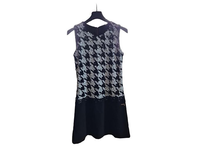 Kurzes Guess-Kleid mit Pailletten
