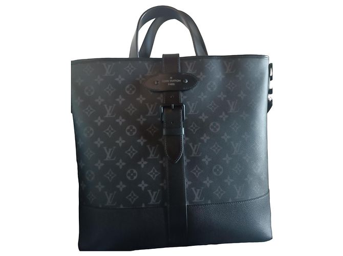 Louis Vuitton Tote Samur Monogram Eclipse Cinza Preto