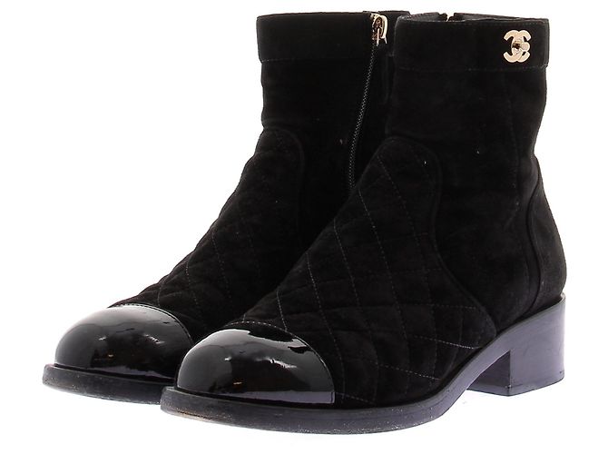 Chanel Bottines en daim noir