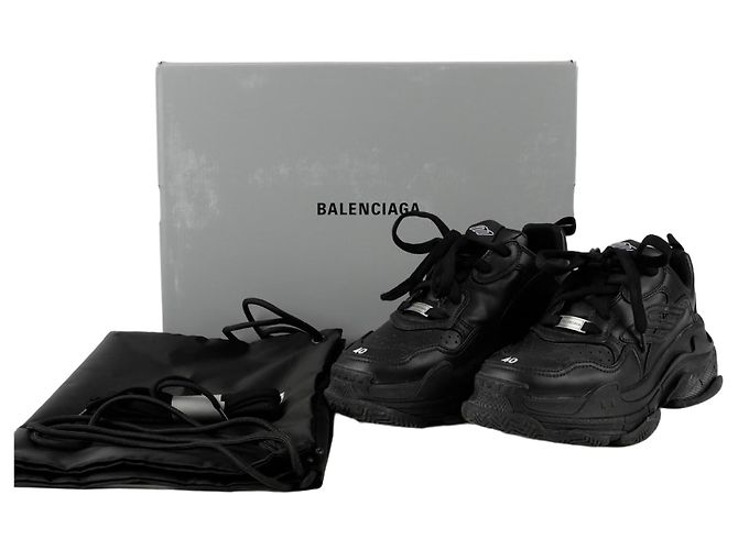 Balenciaga Baskets Sportives Triples Taille Noir