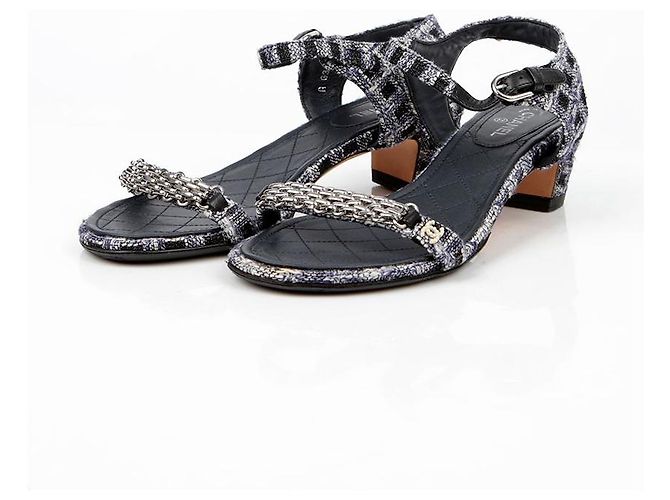Chanel Sandalen mit Kettenriemen Mehrfarben