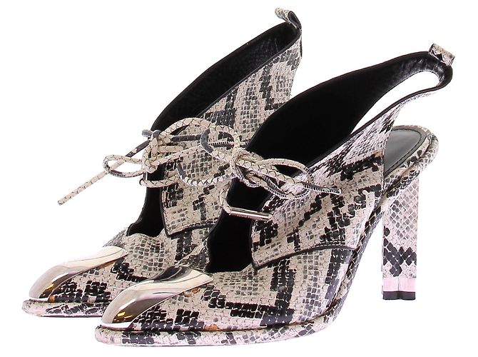 Louis Vuitton Escarpins en python noir et blanc White
