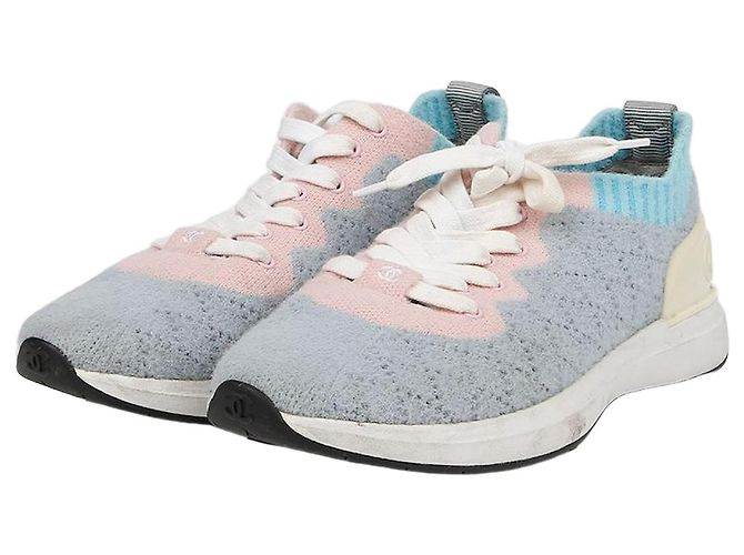 Chanel Zapatillas de punto con logo CC Multicolor