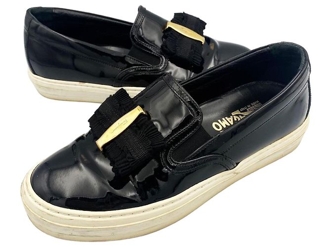 Salvatore Ferragamo Mocassins Bara Patent Noir