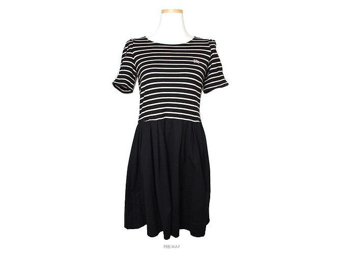 Burberry Gestreiftes Blue Label Kleid Braun