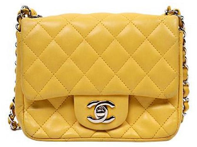 Chanel Piccola borsa in pelle gialla Giallo