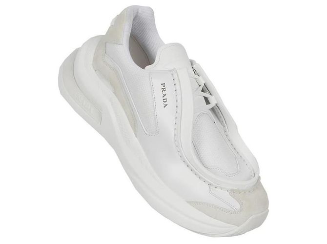 Prada Zapatillas de cuero cepillado Blanco