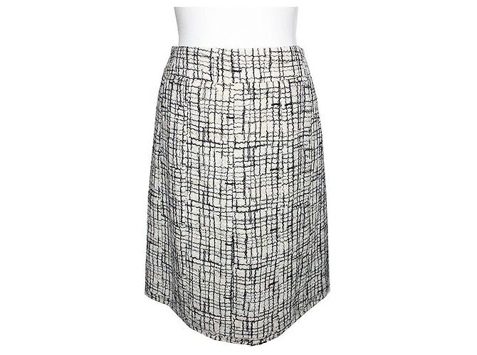 Chanel Saia de tweed preto e marfim Branco