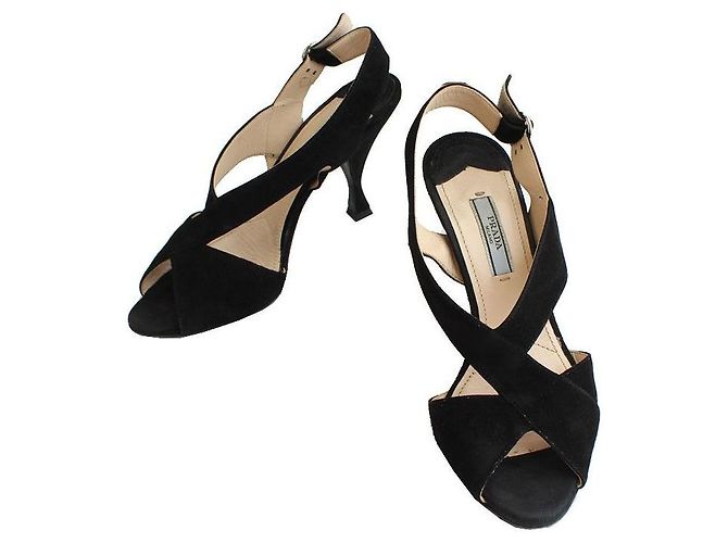 Prada Schwarze Wildledersandalen