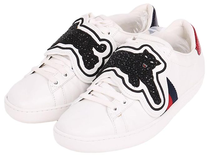 Gucci Damen Sneakers mit schwarzem Tiger-Patch