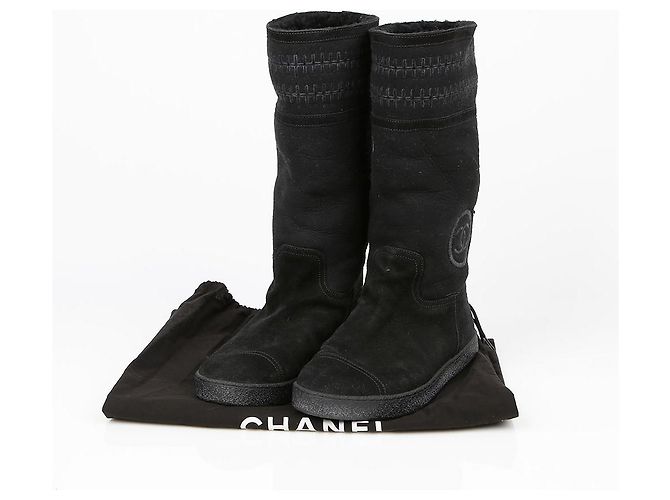 Chanel Shearling-Stiefel Größe Schwarz