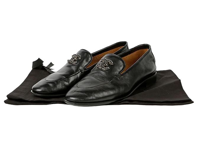 Chanel Mocassins avec logo CC Noir