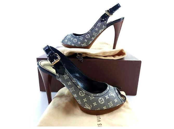 Louis Vuitton Sandales à talons en denim monogramme Bleu