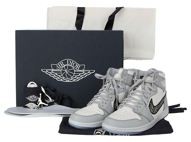 Dior Sneakers alte Jordan Marrone