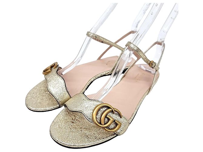 Sandali Gucci Marmont D'oro 