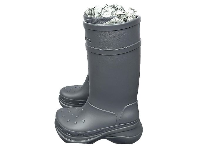 Day Balenciaga Botas de borracha Crocs Marrom