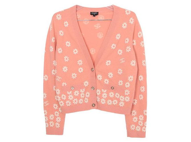 Chanel Cardigan Daisy Taille Rose