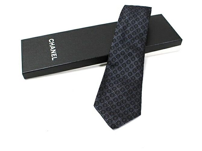 CHANEL silk tie pattern men's Black