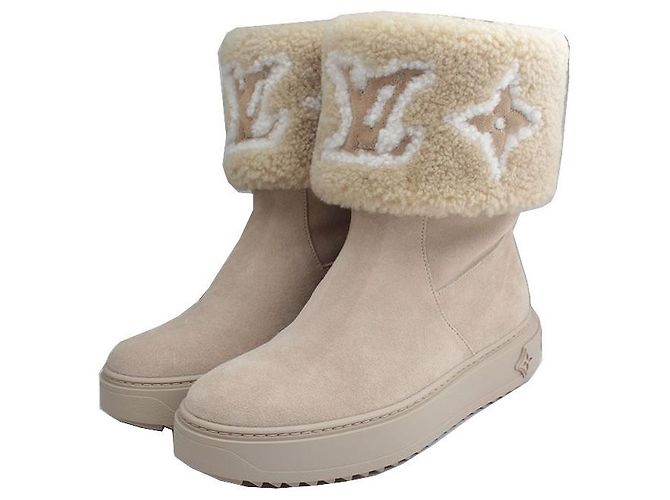Louis Vuitton LV Camel Wool Boots Brown