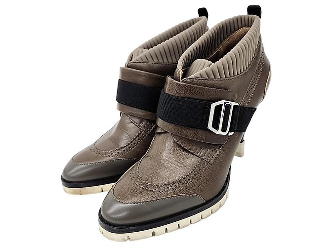 Botas Hermès Marrom
