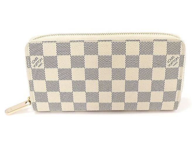 Louis Vuitton Damier Azur Canvas Zippy Wallet Blanco