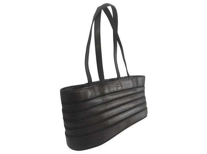 Bela bolsa Longchamp modelo Zigzag, nova Preto