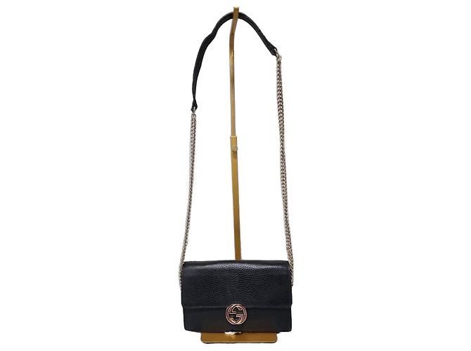 GUCCI Dollar Calfskin Interlocking G Chain Wallet On Chain Black