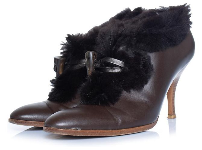 Botines marrones con pelo Salvatore Ferragamo Castaño