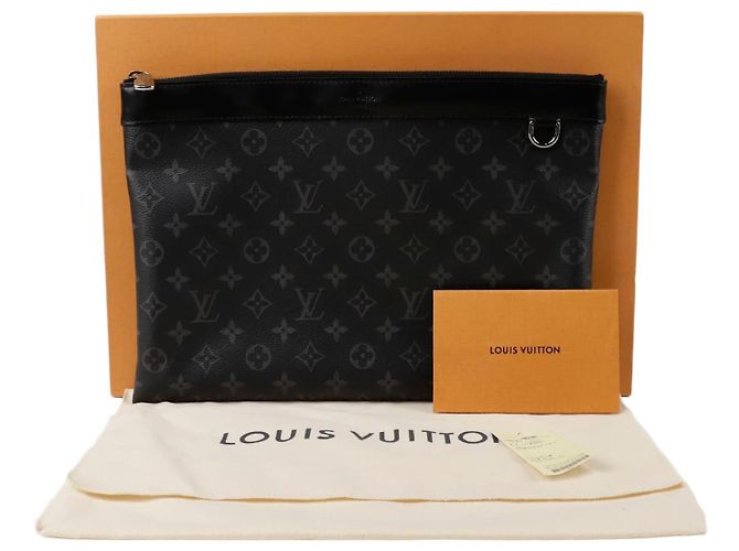 Louis Vuitton Pochette Apollo Clutch Noir